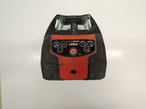 Лазерный нивелир Lasermark LM80 + штатив + линейка (3 фото из 8)