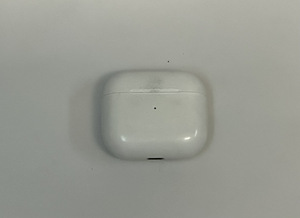 Täisjuhtmevabad Kõrvaklapid Apple AirPods 3 (2 foto / 6)
