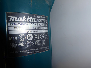 Poleerimismasin Makita 9237 (4 foto / 6)