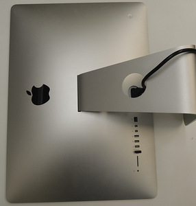 Настольный компьютер iMac Catalina 21,4" late 2013 (4 фото из 5)