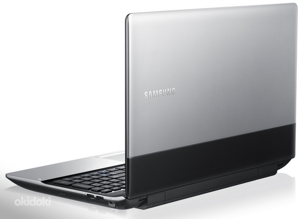 Ноутбук Samsung NP300E + зарядка (фото #1)