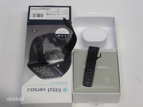 Умные часы Fitbit Versa 2 Wi-Fi NFC, black (фото #4)