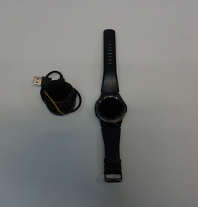 Nutikell Samsung Gear S3 Frontier + Laadija (2 foto / 9)