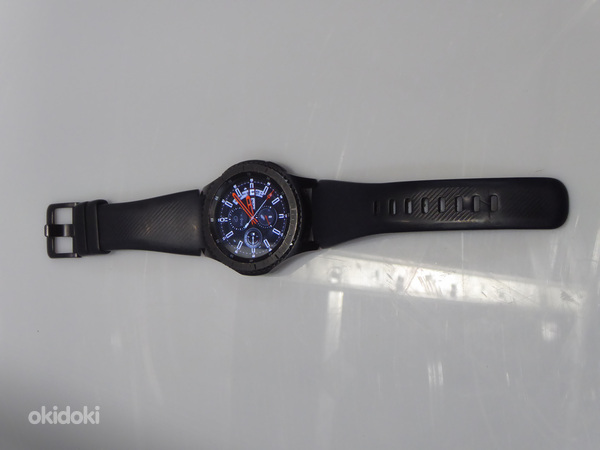 Умные часы Samsung Gear S3 Frontier + зарядка (фото #2)