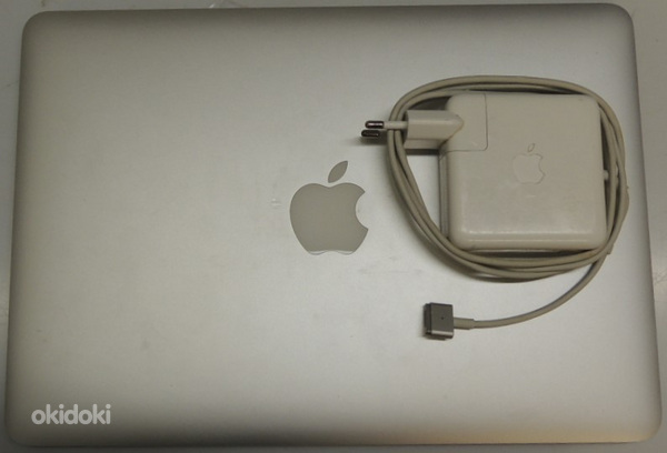 Ноутбук Apple MacBook Pro (Retina 13 inch 2015) + зарядка (фото #2)