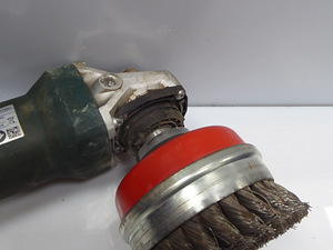 Болгарка Metabo w850-125 (5 фото из 5)