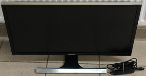 Monitor Samsung U28E590D + Adapter (2 foto / 6)