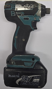 Akulöökkruvikeeraja Makita DTD152 + Aku 3,0Ah (2 foto / 5)