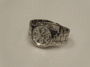 Kaekell Guess Mini Sunrise W0448L1 (3 foto / 5)