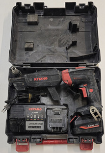 Akukruvikeeraja Keyang ASD-1800L + Aku 5,0Ah + Laadija (2 foto / 7)