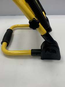 Aku tasklamp Stanley SXLS31339E + laadija (2 foto / 5)