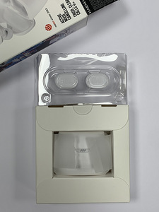 Juhtmevabad kõrvaklapid JBL Tune Buds (5 foto / 6)