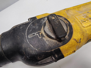 Puurvasar Dewalt D25102 (4 foto / 5)