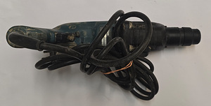 Puurvasar Makita HR2440 (2 foto / 4)