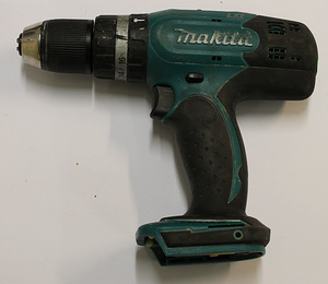 Akutrell Makita DHP453 (ilma aku) (2 foto / 5)