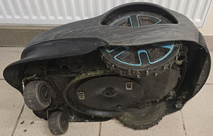 Robotniiduk Gardena Sileno Life 1250 + karp + otsikud (7 foto / 7)