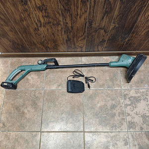 Триммер Bosch EasyGrassCut 18-230 + акку + зарядка (3 фото из 5)