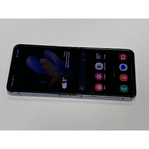 Mobiiltelefon Samsung Galaxy Z Flip 4 (5 foto / 5)