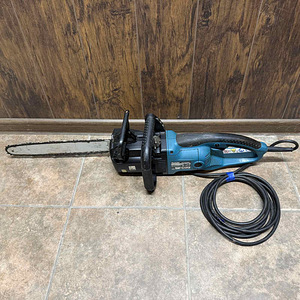 Elektrisaag Makita UC3530A (6 foto / 6)