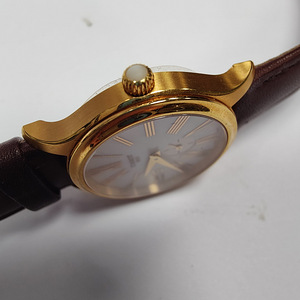 Käekellad Tissot Bella Ora Oval t103,310,36 + Karp (5 foto / 5)