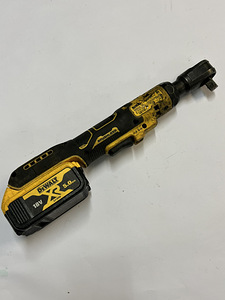 Akutrell Dewalt DCF512 + 5ah (8 foto / 8)