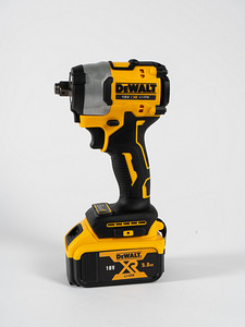 Löökmutrikeeraja DeWalt DCF922NT + 5ah (1 foto / 5)