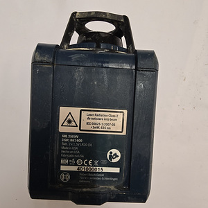 Нивелир Bosch GRL 250 HV + пульты + чемодан (2 фото из 6)
