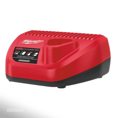 Laadija Milwaukee C12 C