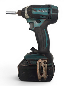 Akutrell Makita DTD152 + aku 3.0Ah (3 foto / 5)