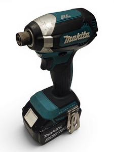 Аккумуляторная дрель Makita DTD153 + акку 5.0Ач (1 фото из 5)