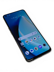 Mobiiltelefon Realme Master GT Edition + kaane (5 foto / 5)