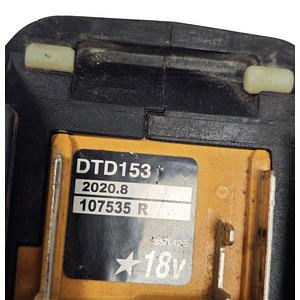 Akutrell Makita DTD153 ilma akuta (8 foto / 8)
