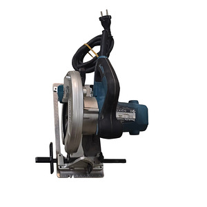 Циркулярная пила Makita HS6601 (3 фото из 5)