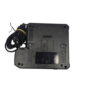 Laadija Milwaukee M12-18FC (4 foto / 5)