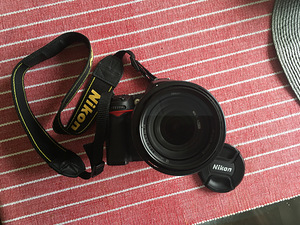 Nikon D7000 + Nikkor 18-140 DX VR 1:3.5-5.6 (6 foto / 6)