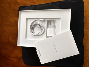 iPad Air Wi-Fi 64GB Space Grey (6 фото из 7)