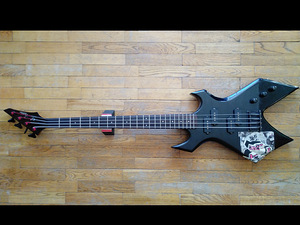 Metal bass Samick Warlock BR-PP (1 foto / 7)