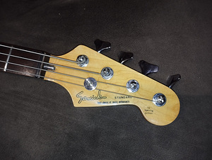 Samick “Spaghetti” logo Medium Scale Precision Bass (1 foto / 9)