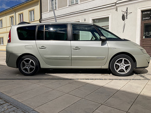 Renault Espace üv 06.2023 (6 foto / 13)