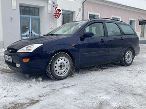 Ford Focus üv12.2023 (6 foto / 10)