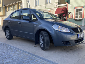 Suzuki sx4 (5 фото из 10)