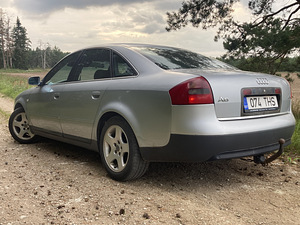 Audi A6 (2 foto / 7)