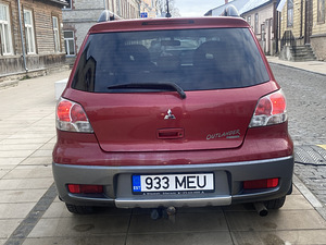 Mitsubishi Outlander B+G (6 foto / 10)