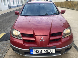 Mitsubishi Outlander B+G (8 foto / 10)