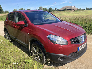 Nissan Qashqai (5 foto / 8)