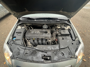 Toyota Avensis 1,8 95kw (8 foto / 10)