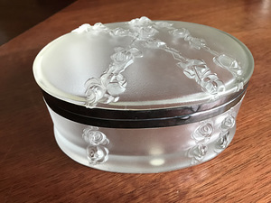 Lalique "Coppelia" laegas (1 foto / 4)