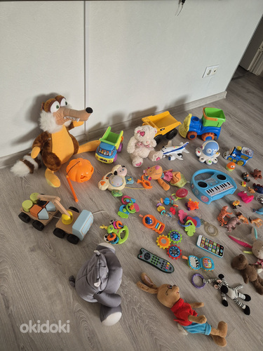 Много детских игрушек! (фото #2)
