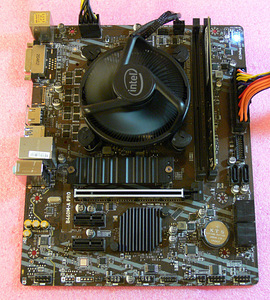 MSI B460M-A Pro, Intel Pentium Gold G6600, DDR4 16GB (5 foto / 8)