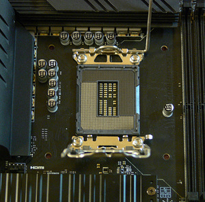 MSI PRO Z690-A WiFi, i5-13400F, DDR5 32GB, SSD 512GB M.2 (6 foto / 10)
